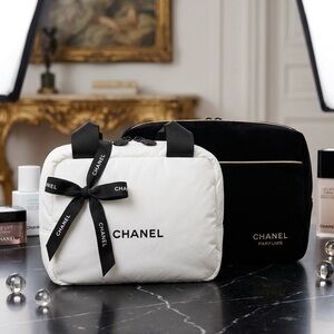 Chanel 2️⃣ Cosmetic Very Detailed Bags